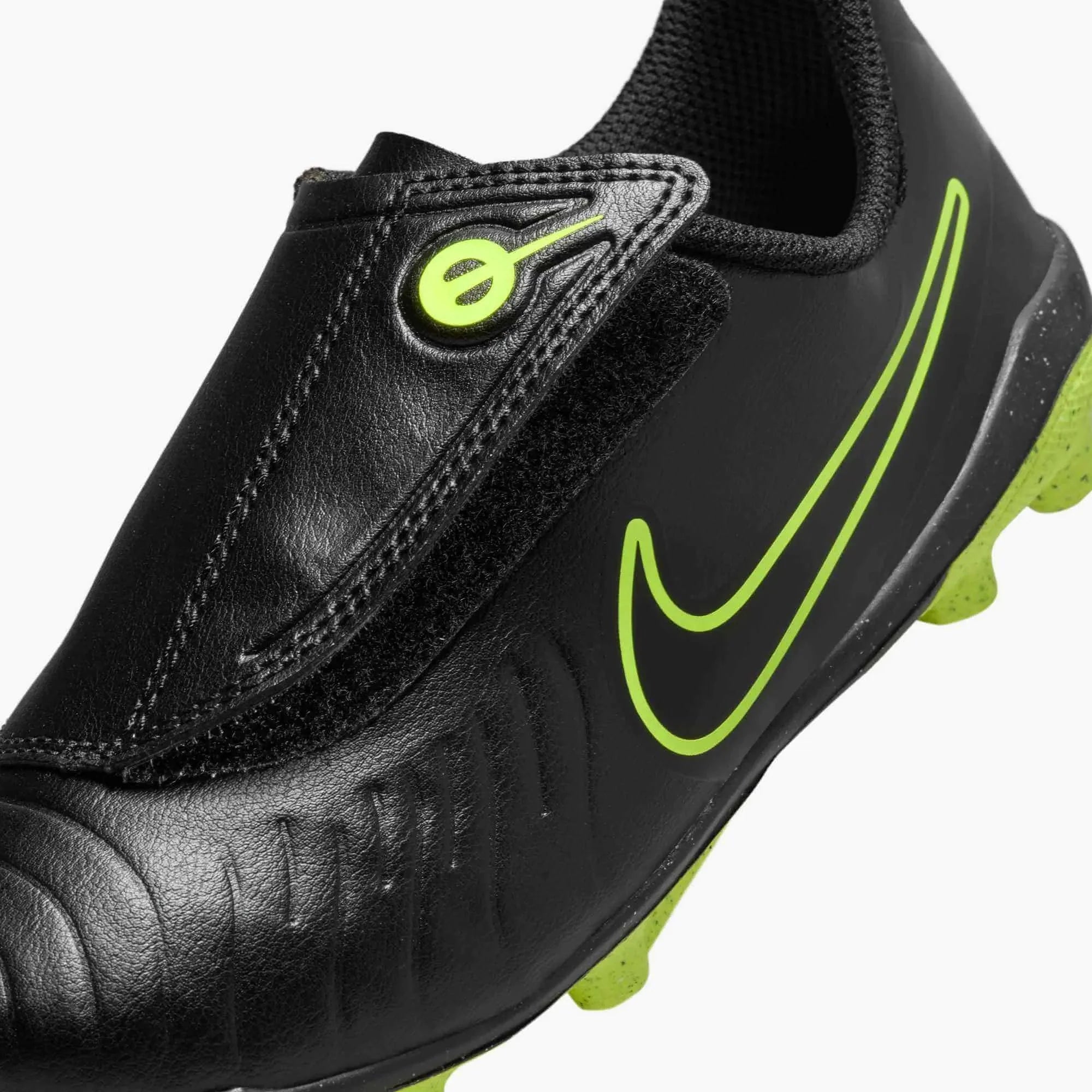 Nike Kids Legend 10 Club Firm/Multi Ground PS (V) Soccer Cleats 7