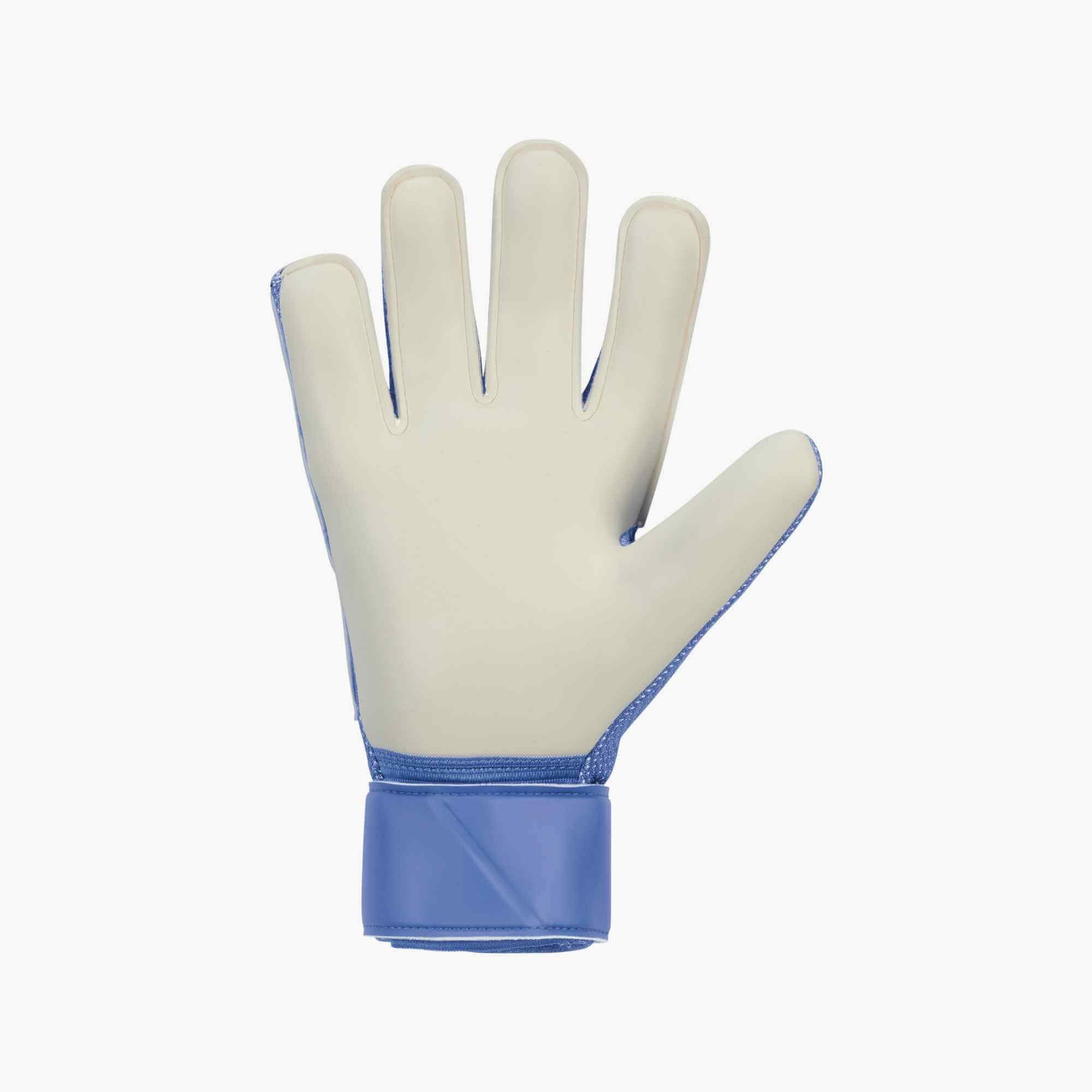 Nike Match Goalkeeper Gloves 4