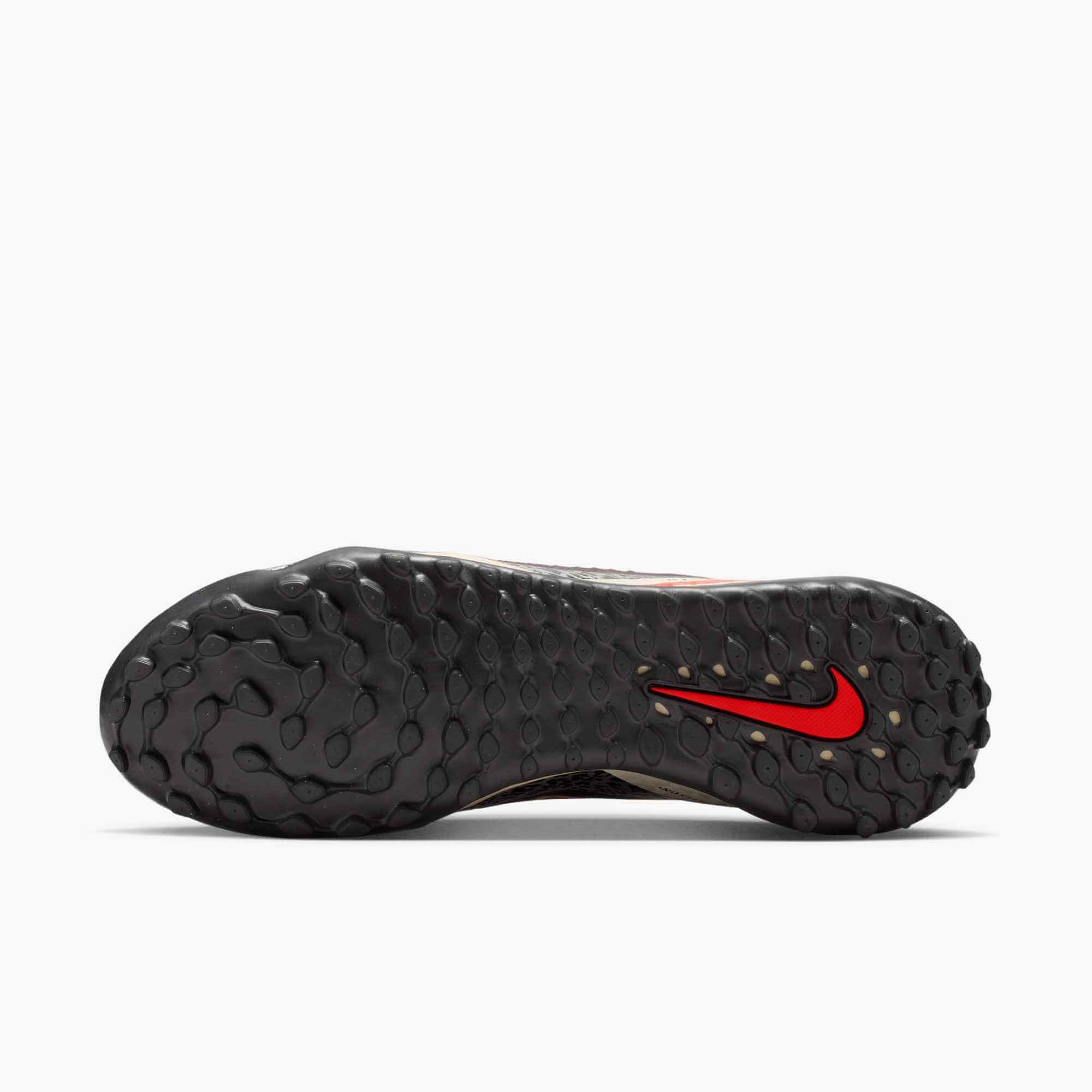 Nike Phantom 6 Low Academy NU3 Turf Soccer Shoes - United NU3 Pack (SU26) 5