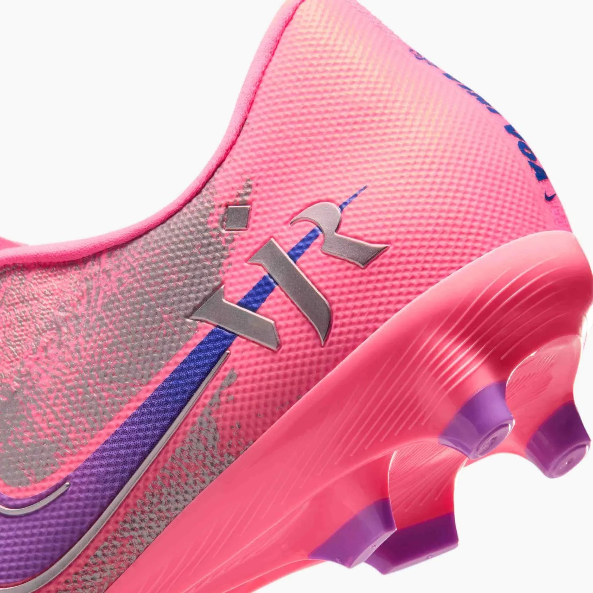 Nike Zoom Vapor 16 Academy Firm/Multi Ground Soccer Cleats - Vini Jr. Player Edition (SP26) 9