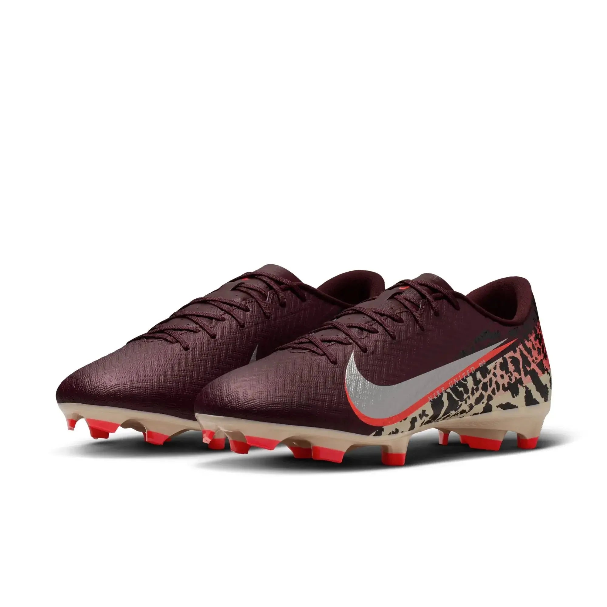 Nike Zoom Vapor 16 Academy NU3 Firm/Multi Ground Soccer Cleats - United NU3 Pack (SU26) 3