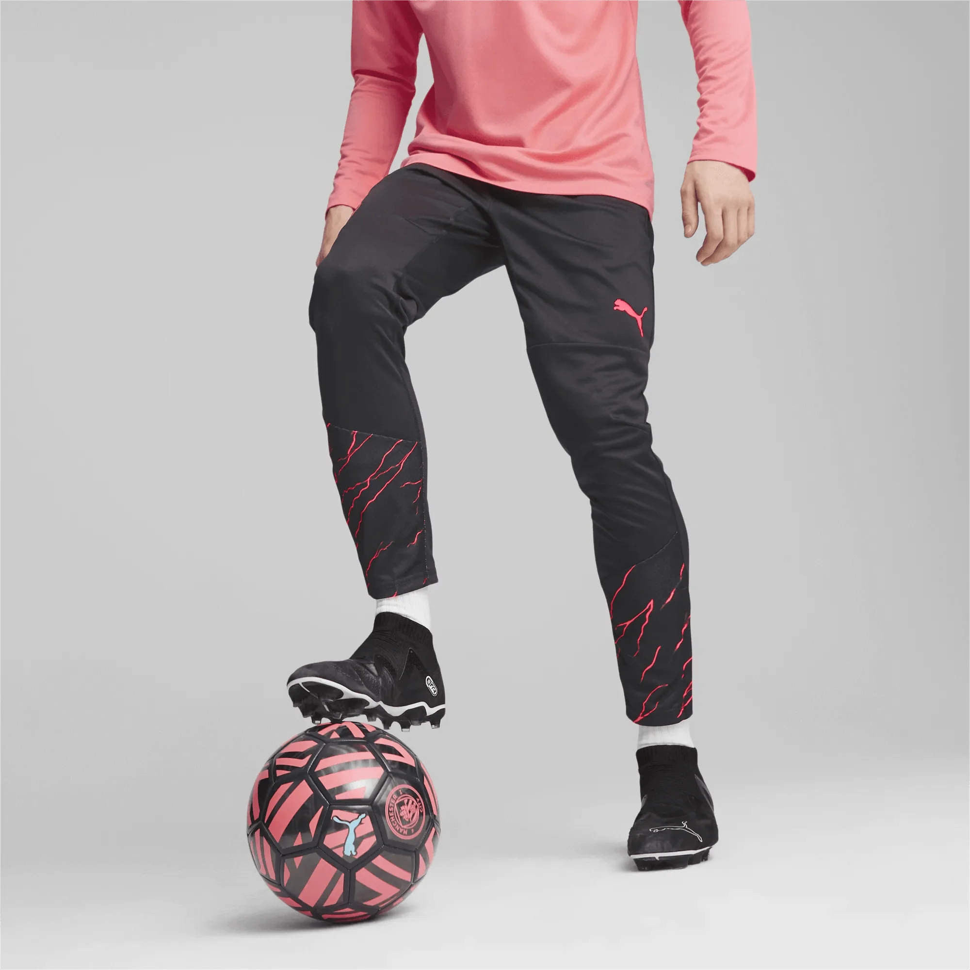 Puma 2023-24 Manchester City Men's Training Pants 3