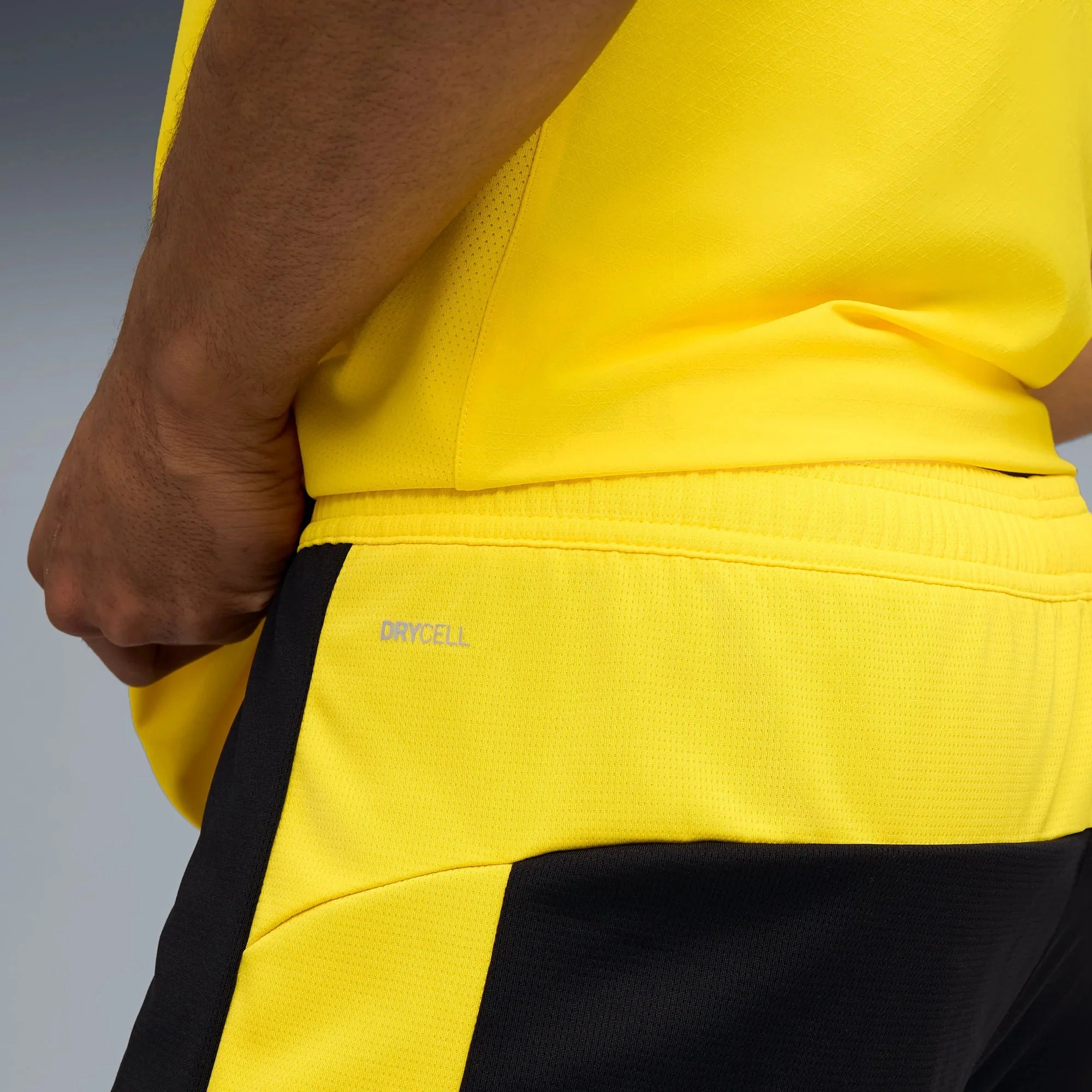 Puma 2025-26 Borussia Dortmund Men's Stadium Home Shorts 6