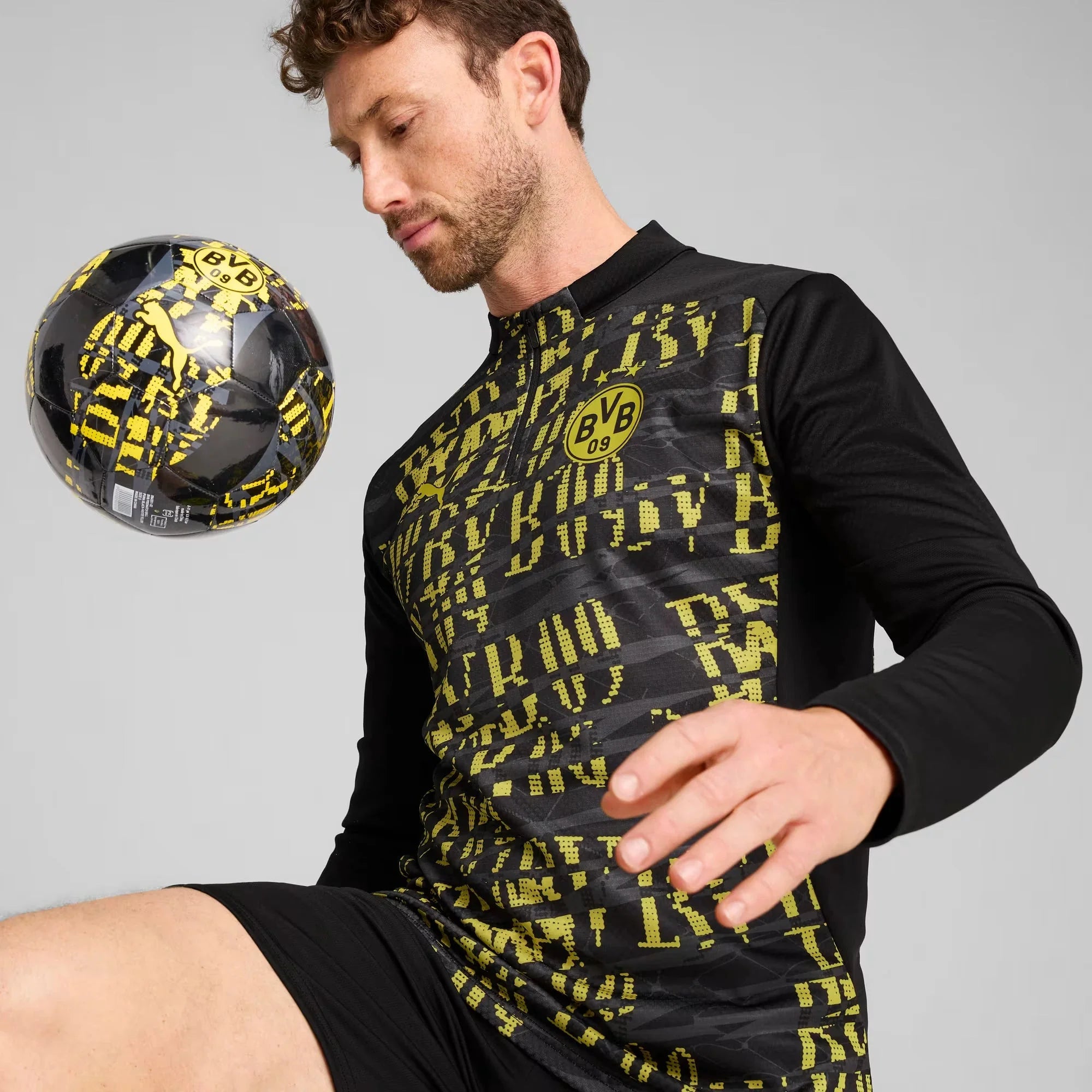 Puma 2025 Borussia Dortmund Men's Prematch Quarter Zip Top 5
