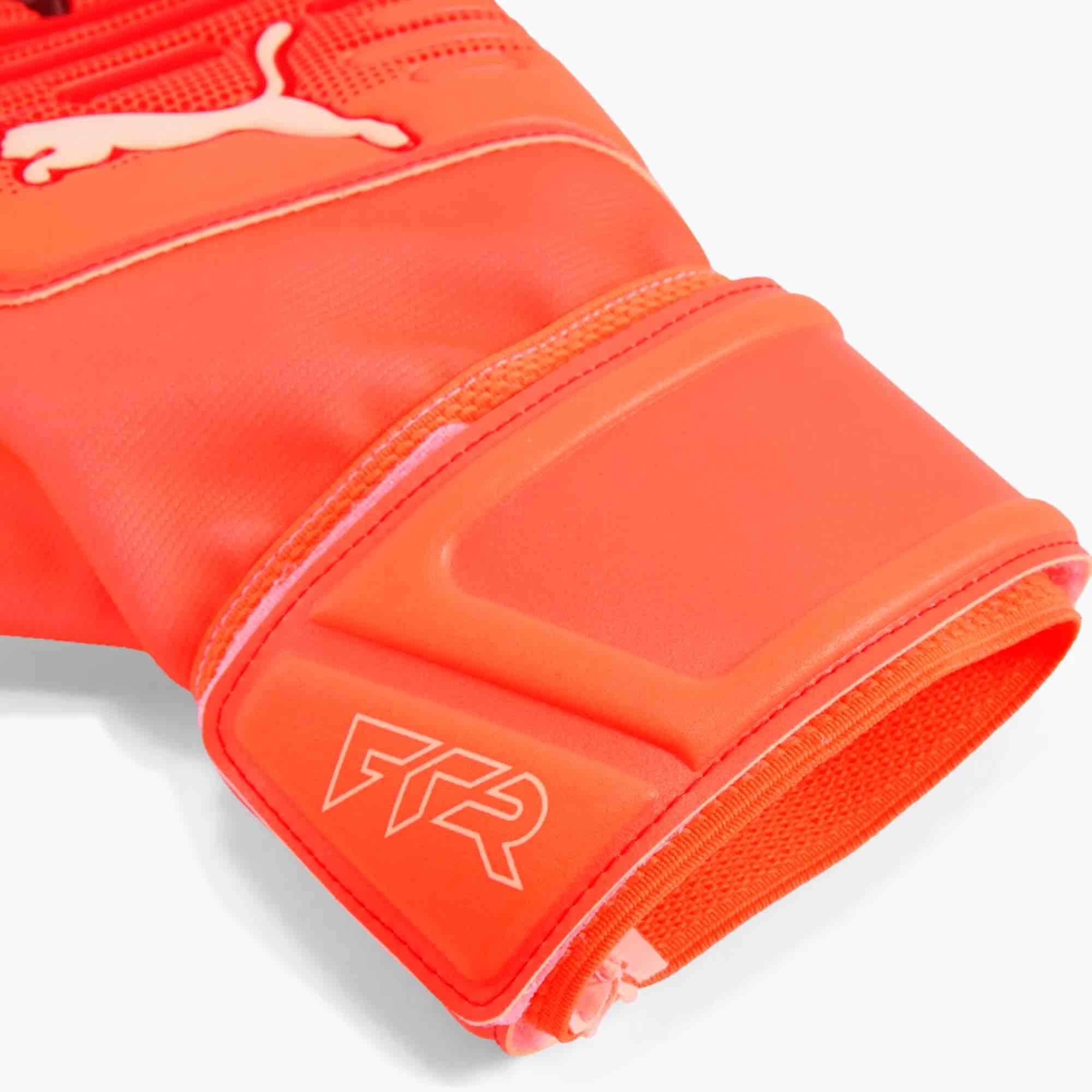 Puma Future Match NC Goalkeeper Gloves 3