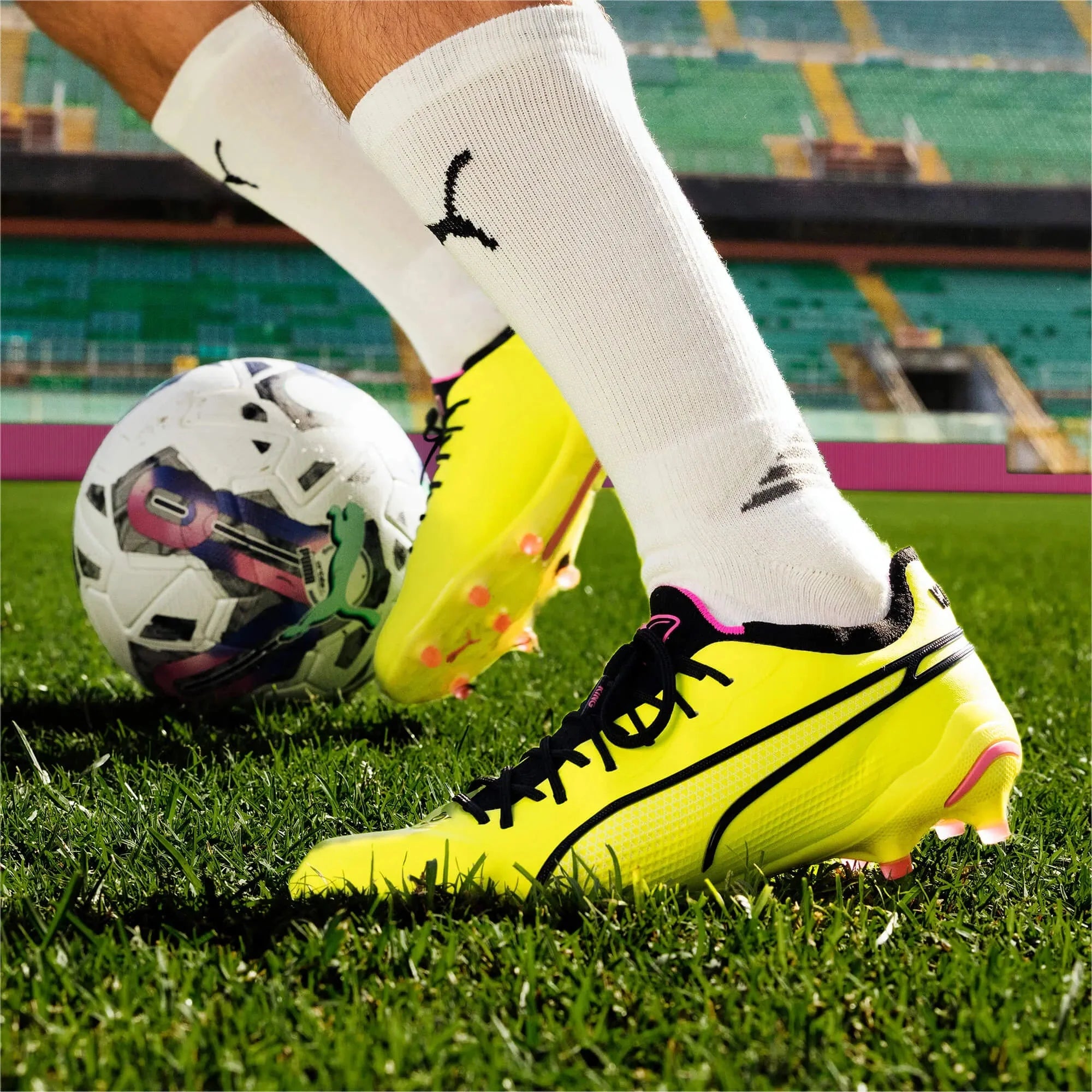 Puma King Ultimate FG-AG - Phenomenal Pack (SP24) 8