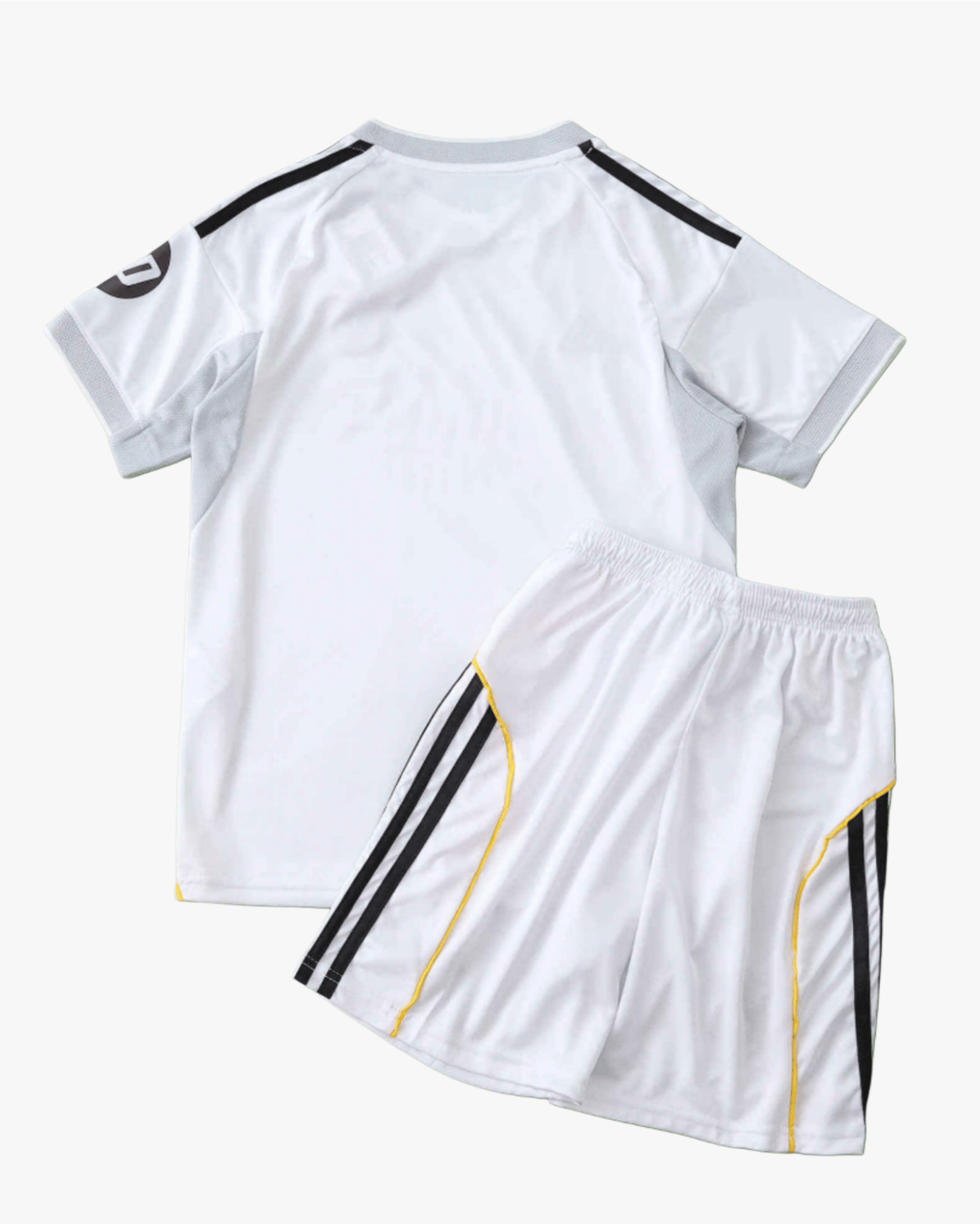 Adidas Real Madrid Home 2025/26 Kids 2
