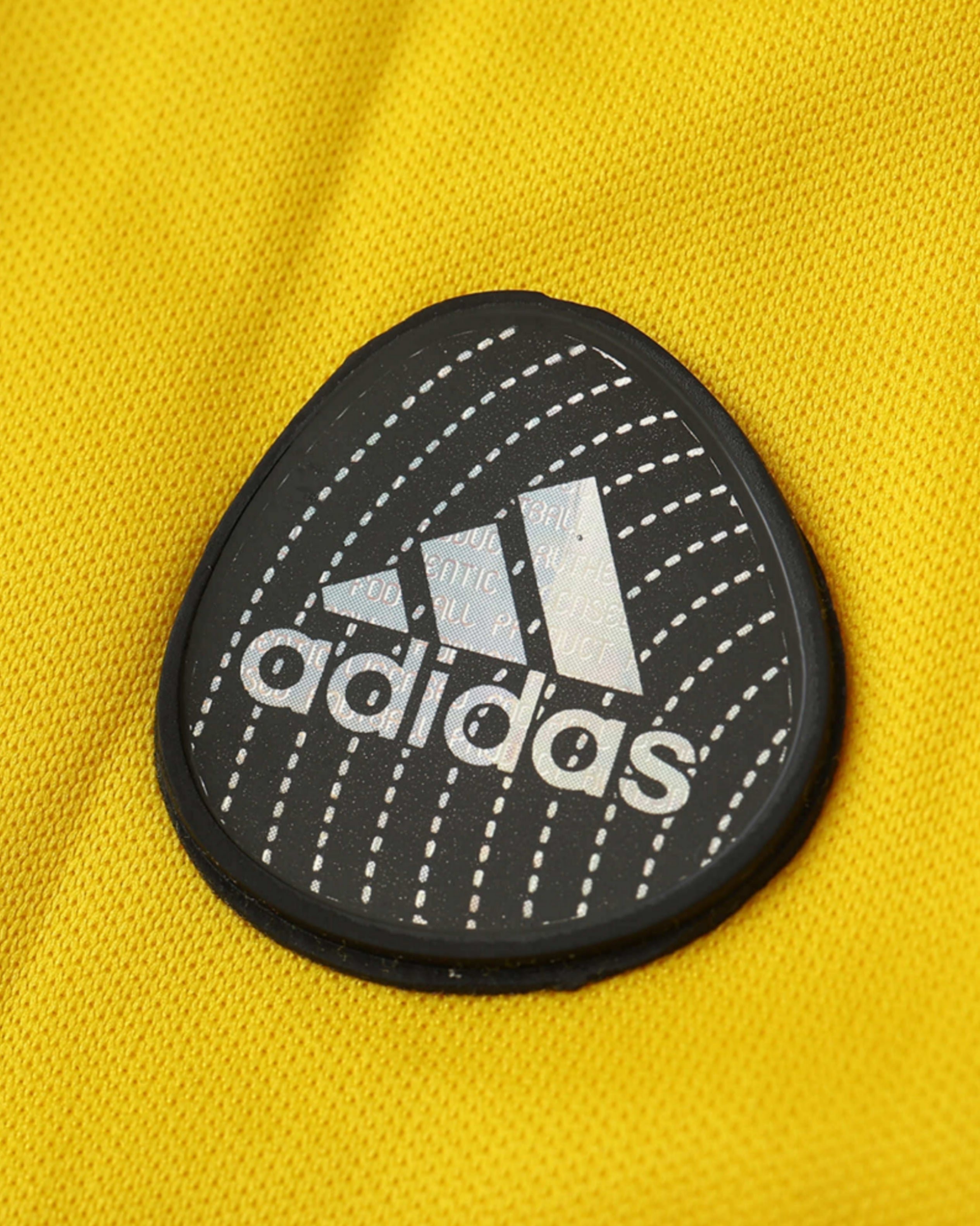 Adidas Real Madrid Retro Goalkeeper 2011/12 4