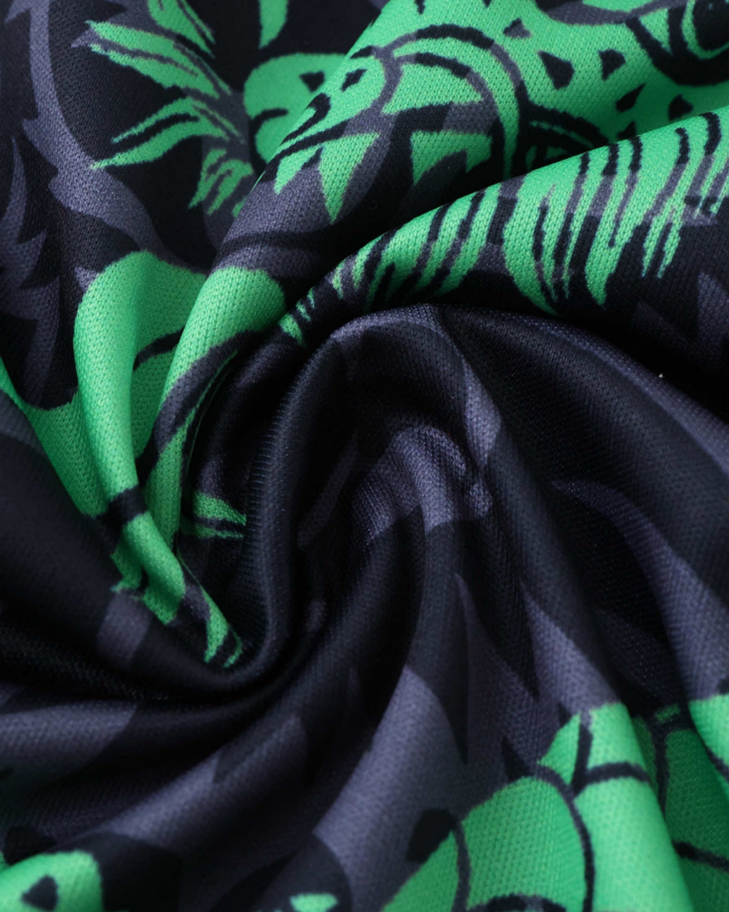 Adidas Real Madrid x Green Falkor Premium Kit 6