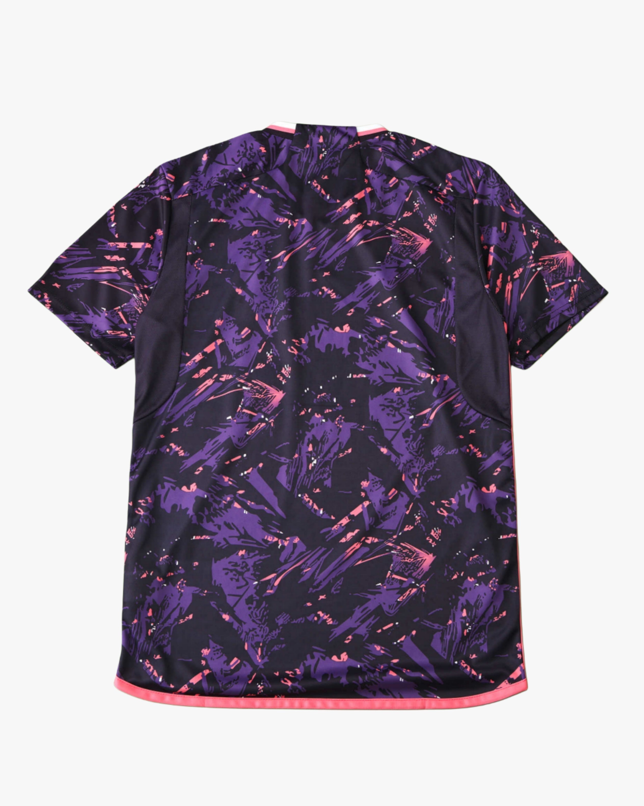 REAL MADRID x MADRIDISTA PREMIUM KIT