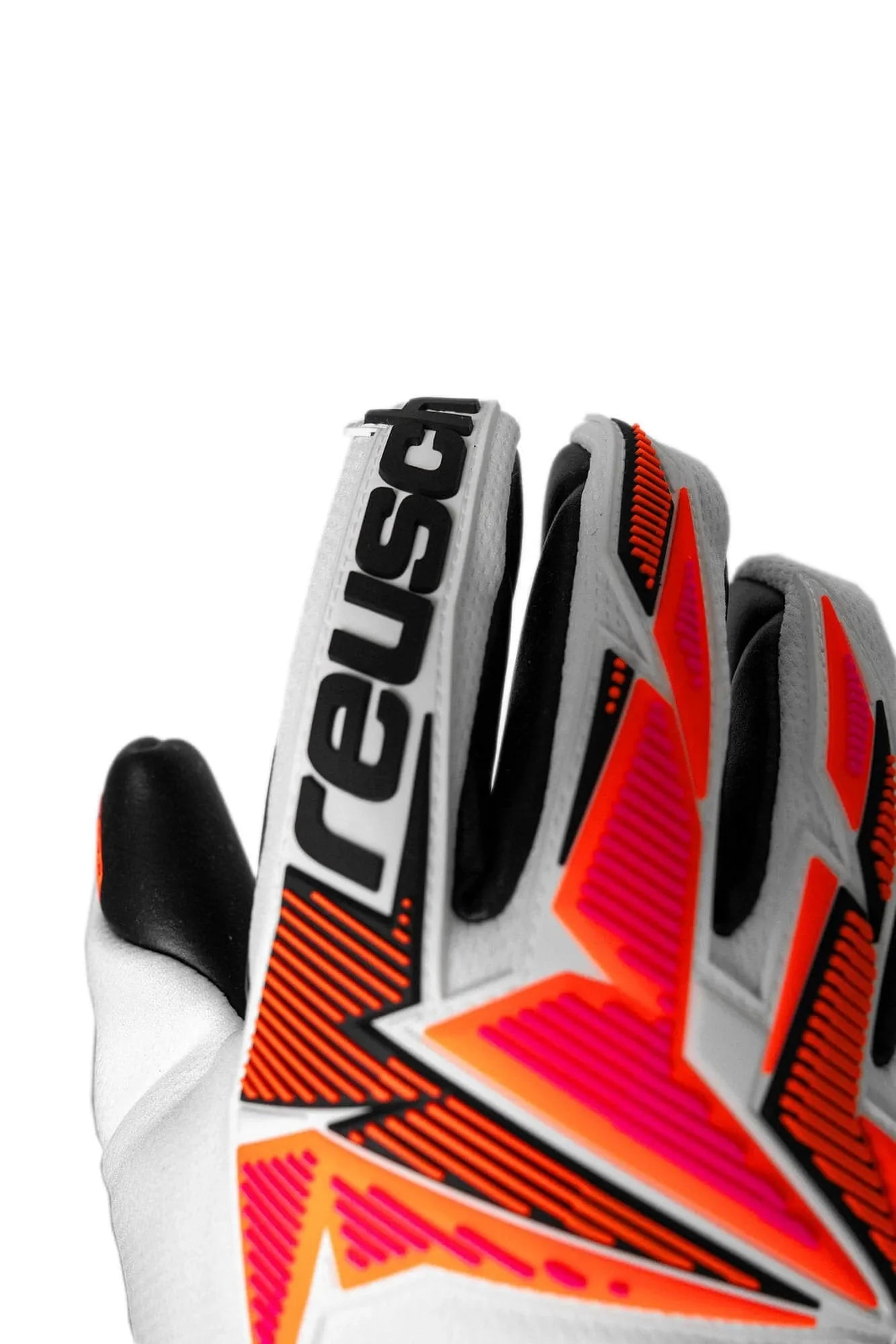 Reusch Attrakt Freegel Gold X Goalkeeper Gloves 6