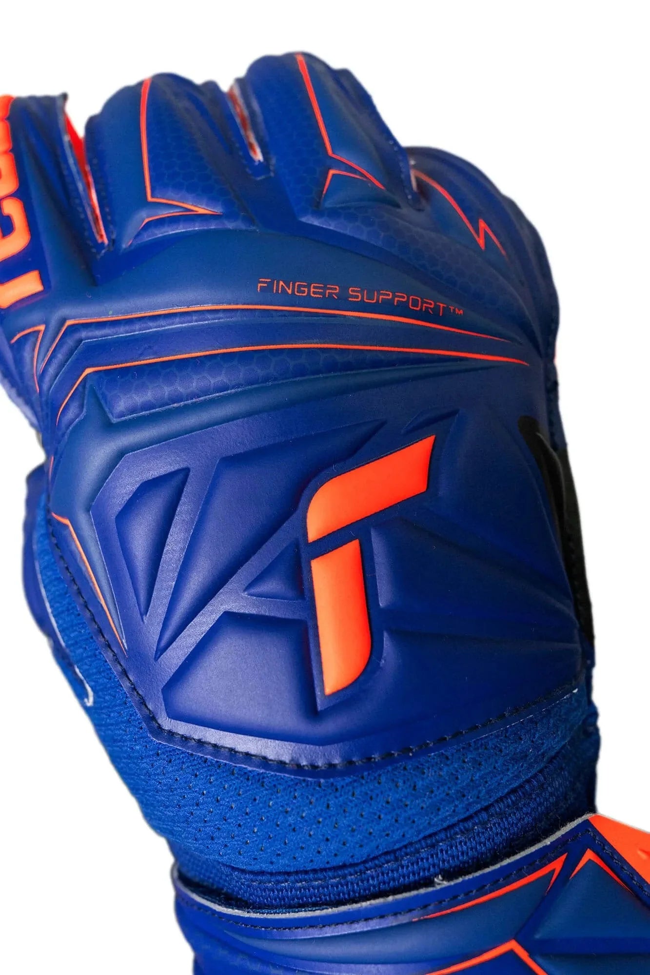 Reusch Attrakt Infinity Finger Support Goalkeeper Gloves 7