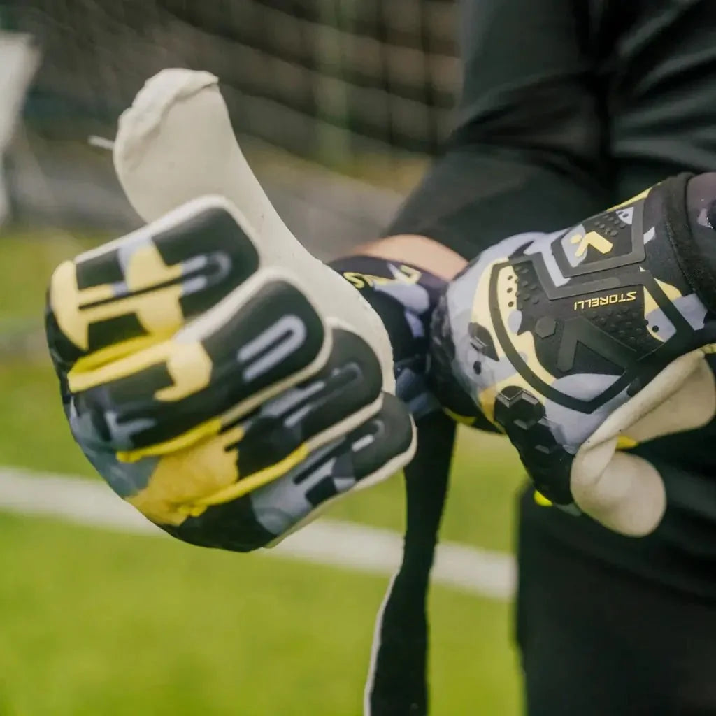 Storelli Silencer Threat FS Goalkeeper Gloves 3