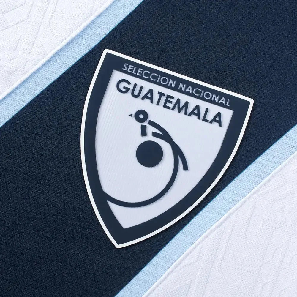 Umbro 2025-2026 Guatemala Men's Home Long-Sleeve Soccer Jersey 3